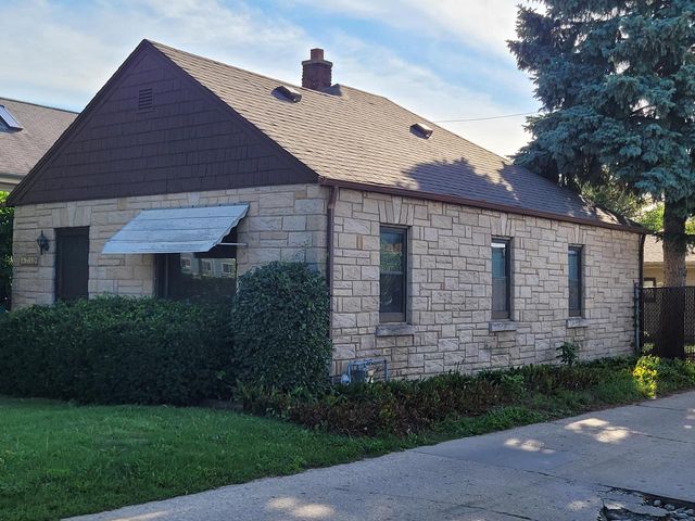 4719 S 6th STREET, Milwaukee, WI 53221