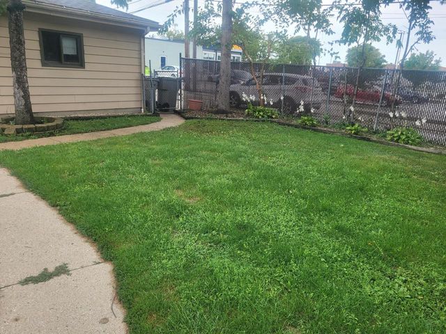 4719 S 6th STREET, Milwaukee, WI 53221