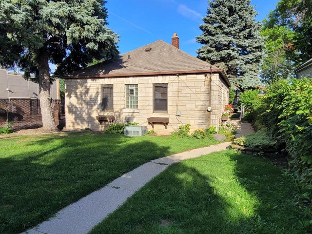 4719 S 6th STREET, Milwaukee, WI 53221