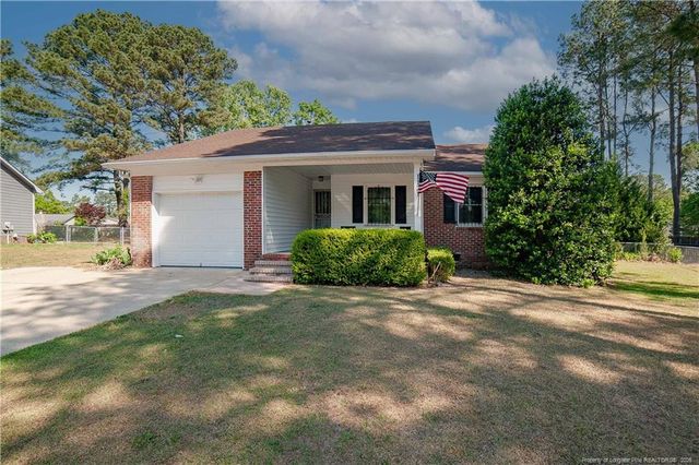 1121 Butterwood Circle, Fayetteville, NC 28314