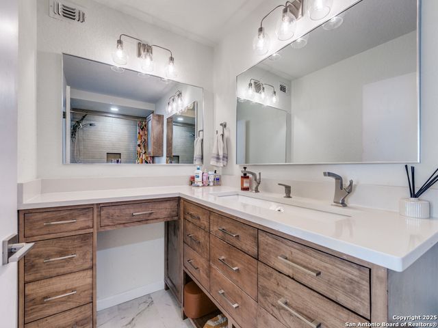 166 Elizabeth Rd Apt C, San Antonio, TX 78209