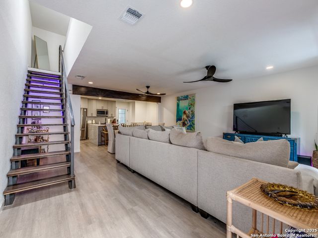 166 Elizabeth Rd Apt C, San Antonio, TX 78209