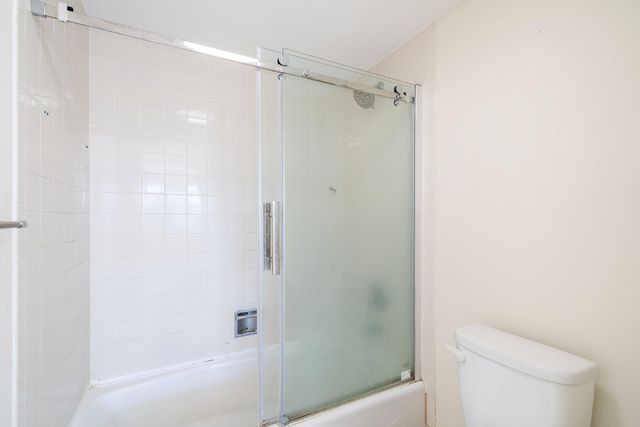 243 Bay Colony Drive N, Juno Beach, FL 33408