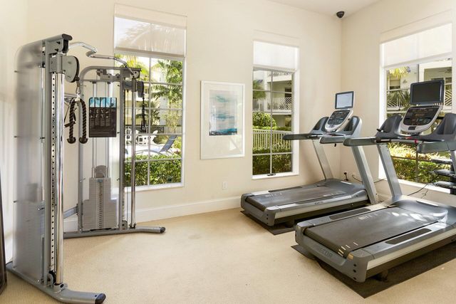 243 Bay Colony Drive N, Juno Beach, FL 33408