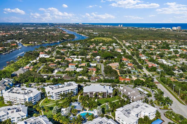 243 Bay Colony Drive N, Juno Beach, FL 33408