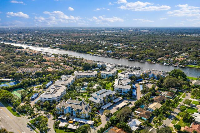 243 Bay Colony Drive N, Juno Beach, FL 33408