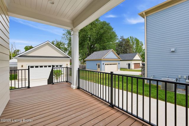 905 S Sherrin Ave, Louisville, KY 40207