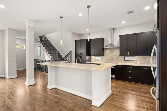 307 Knox Street, Houston, TX 77007