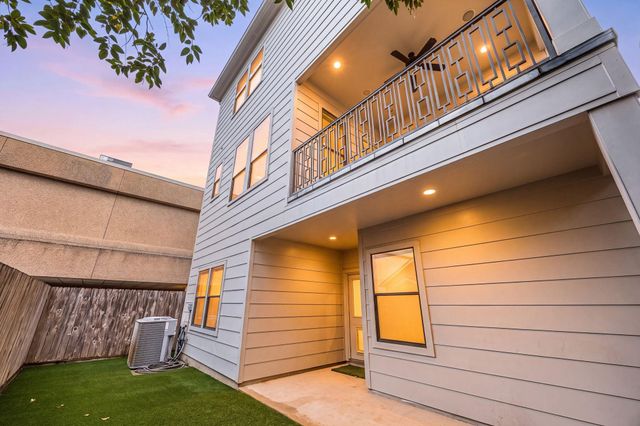 307 Knox Street, Houston, TX 77007