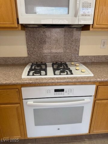 10329 Hampton Hills Lane, Las Vegas, NV 89144