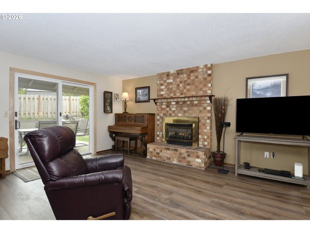 3312 Sw 26TH St, Gresham, OR 97080