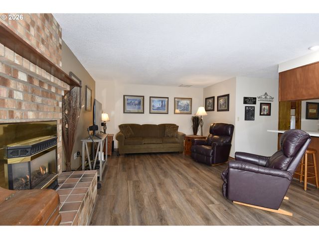 3312 Sw 26TH St, Gresham, OR 97080