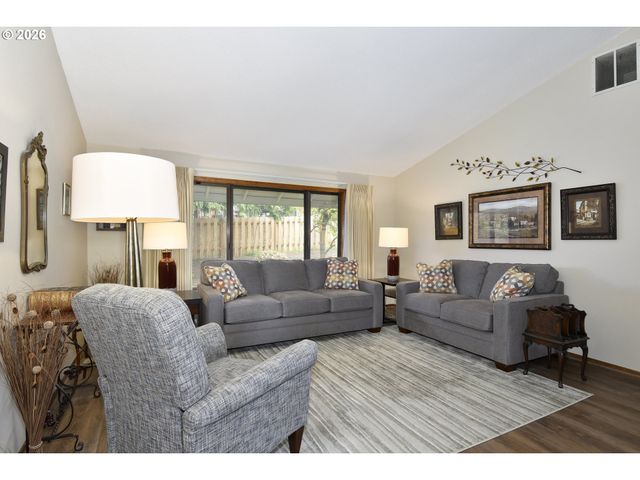 3312 Sw 26TH St, Gresham, OR 97080