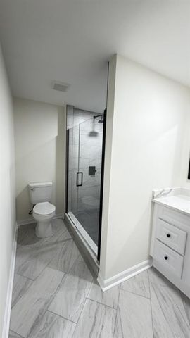 5698 CRESTWOOD Drive, Stone Mountain, GA 30087