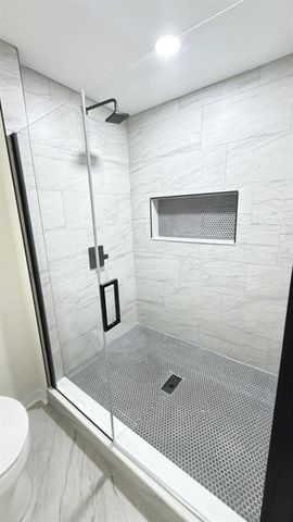 5698 CRESTWOOD Drive, Stone Mountain, GA 30087