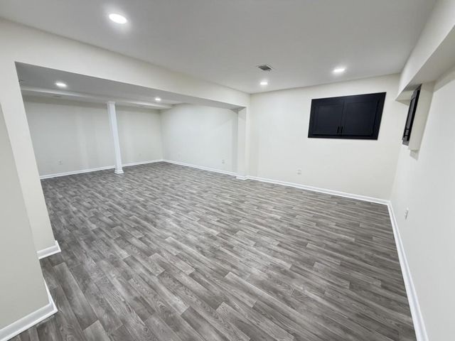 5698 CRESTWOOD Drive, Stone Mountain, GA 30087