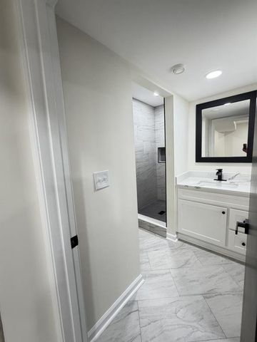 5698 CRESTWOOD Drive, Stone Mountain, GA 30087