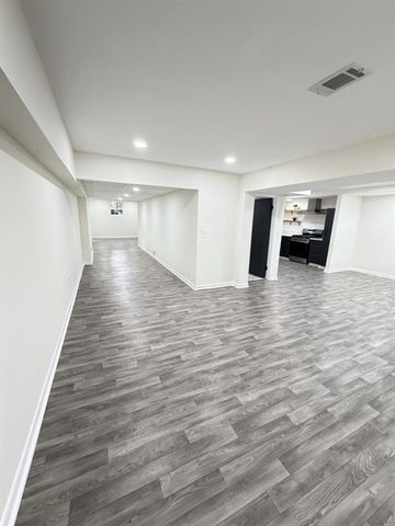 5698 CRESTWOOD Drive, Stone Mountain, GA 30087