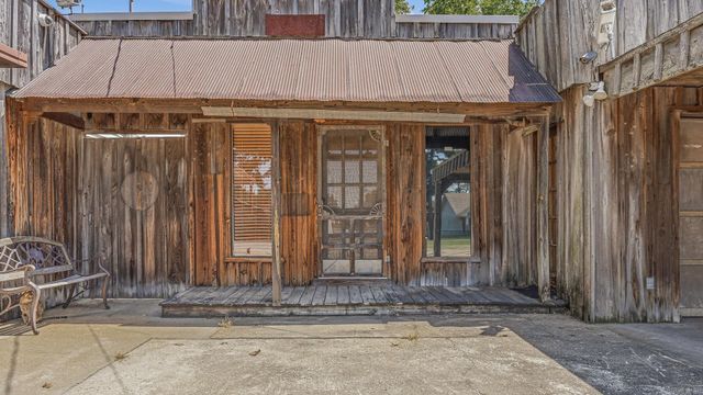 215 W Easy, Jonesboro, AR 72401