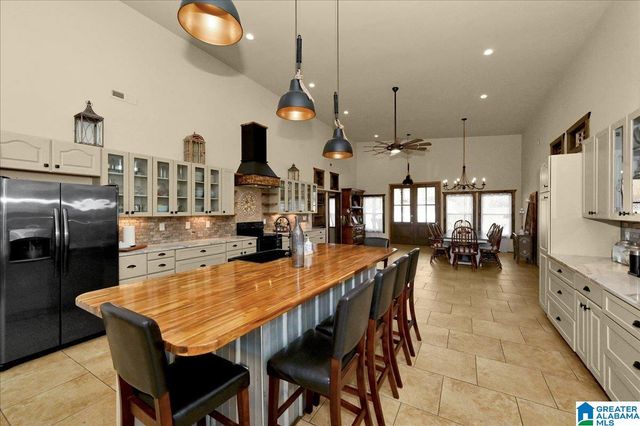 325 COUNTY ROAD 248, Cullman, AL 35057