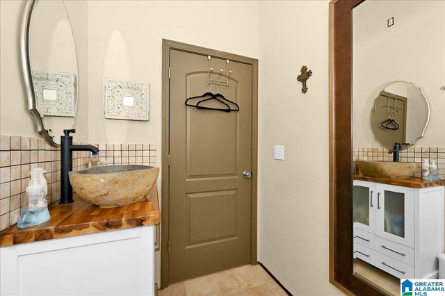 325 COUNTY ROAD 248, Cullman, AL 35057