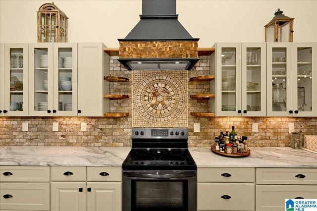 325 COUNTY ROAD 248, Cullman, AL 35057