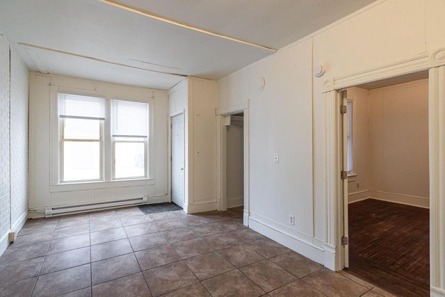 611 Wall STREET, La Crosse, WI 54603