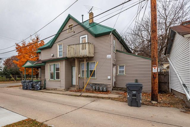 611 Wall STREET, La Crosse, WI 54603