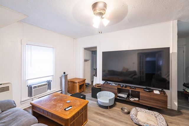 611 Wall STREET, La Crosse, WI 54603