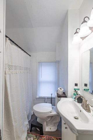 611 Wall STREET, La Crosse, WI 54603