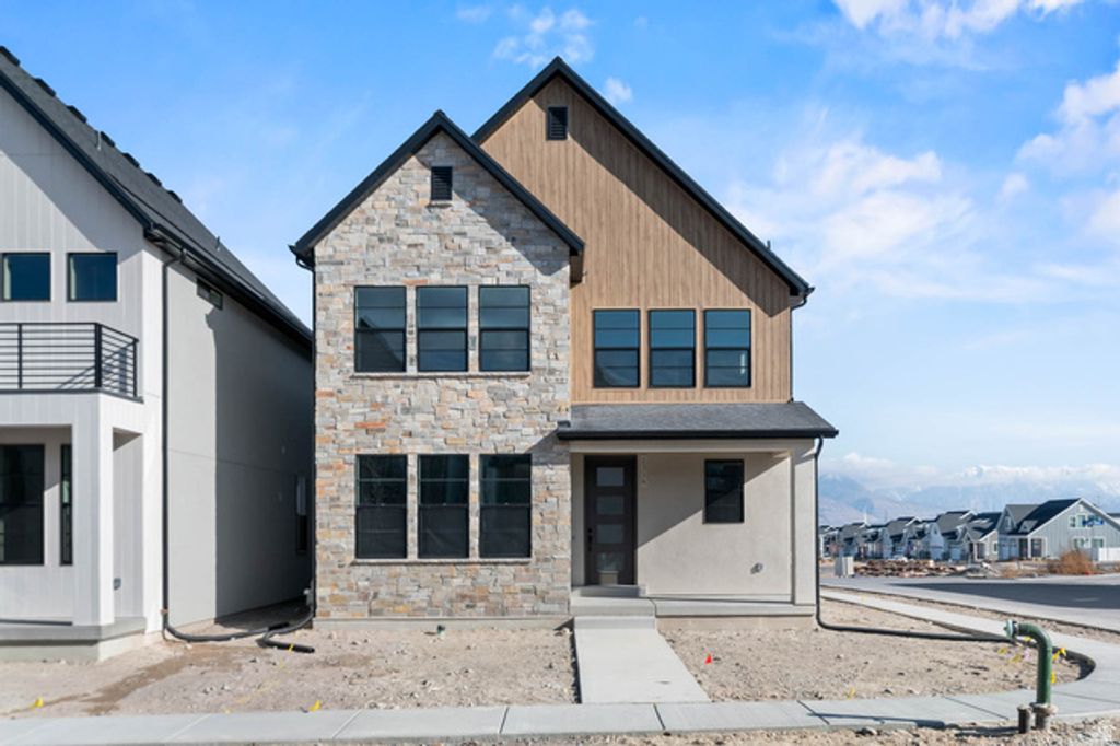 2316 N SUNMORE WAY, Lehi, UT 84048