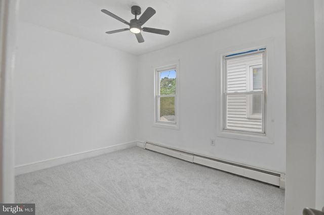 126 KING ST, Mount Holly, NJ 08060