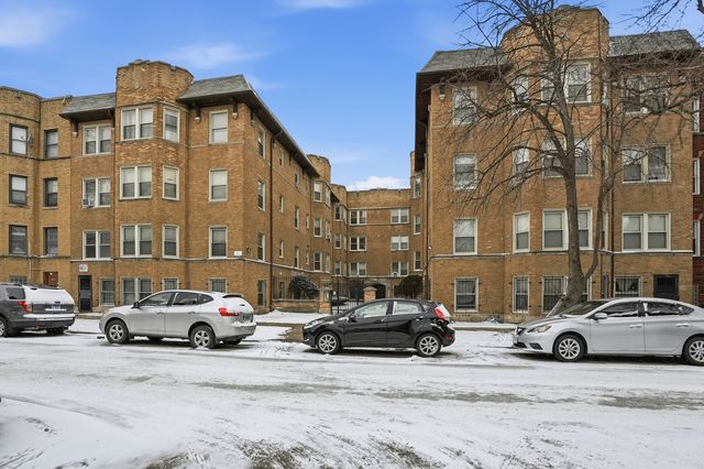 2212 E 70th Street 1B, Chicago, IL 60649
