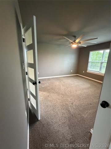 73 E 498 Circle, Pryor, OK 74361