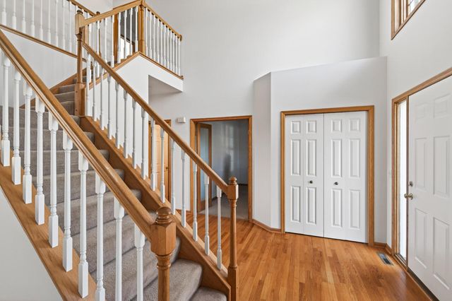 17792 Hickory Trail, Lakeville, MN 55044