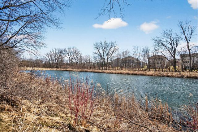 17792 Hickory Trail, Lakeville, MN 55044