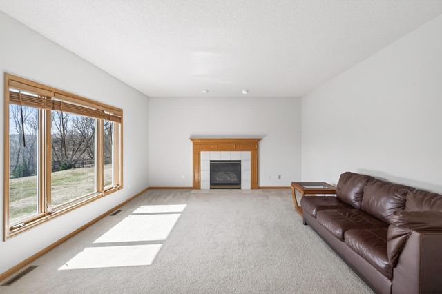 17792 Hickory Trail, Lakeville, MN 55044