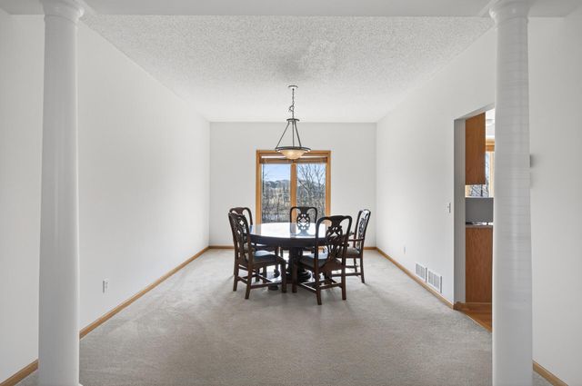 17792 Hickory Trail, Lakeville, MN 55044