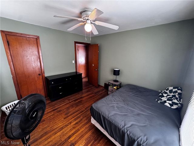 541 Helper Drive, Bedford, OH 44146