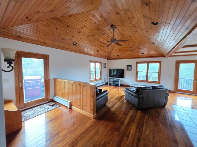 686 VT Route 14, East Montpelier, VT 05651