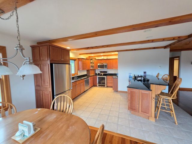686 VT Route 14, East Montpelier, VT 05651