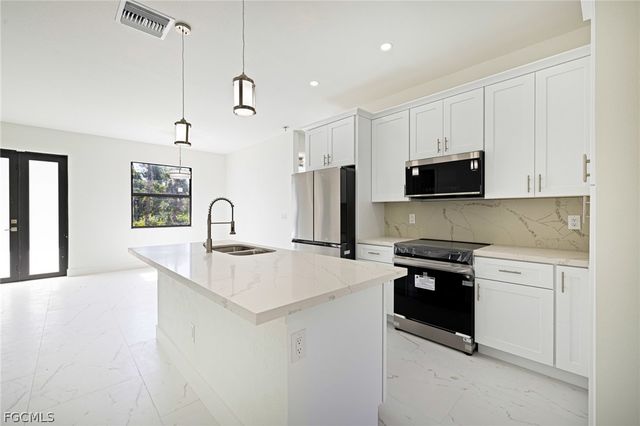 355 Milton ST, Port Charlotte, FL 33954