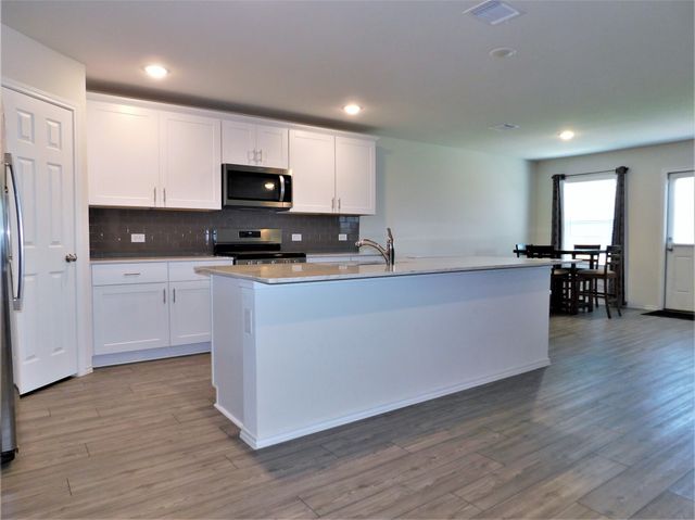 1016 Binney Drive, Haslet, TX 76052