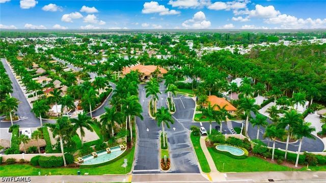 13563 Snook CIR, Naples, FL 34114