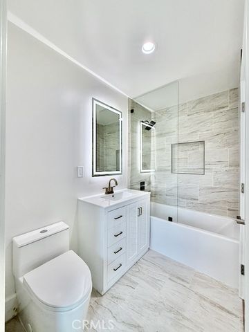 3146 Bray, Costa Mesa, CA 92626