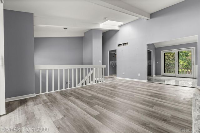 5445 Pine View Drive, Ypsilanti Charter Township, MI 48197