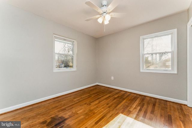 5424 FERNDALE ST, Springfield, VA 22151