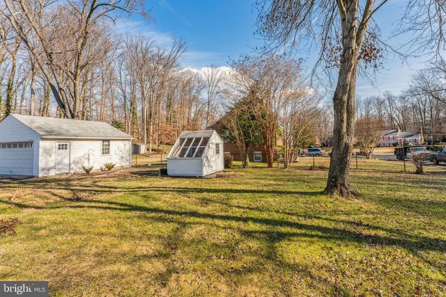 5424 FERNDALE ST, Springfield, VA 22151