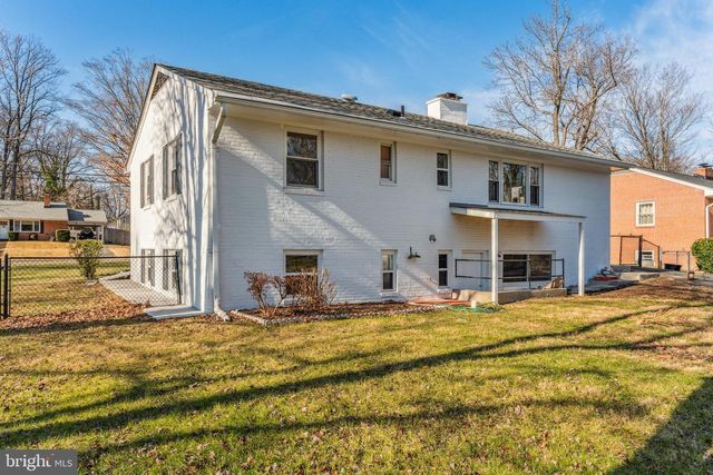 5424 FERNDALE ST, Springfield, VA 22151