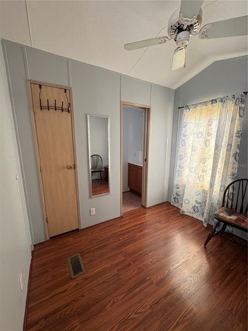 21027 LAZY DAYS CIRCLE, Lutz, FL 33558